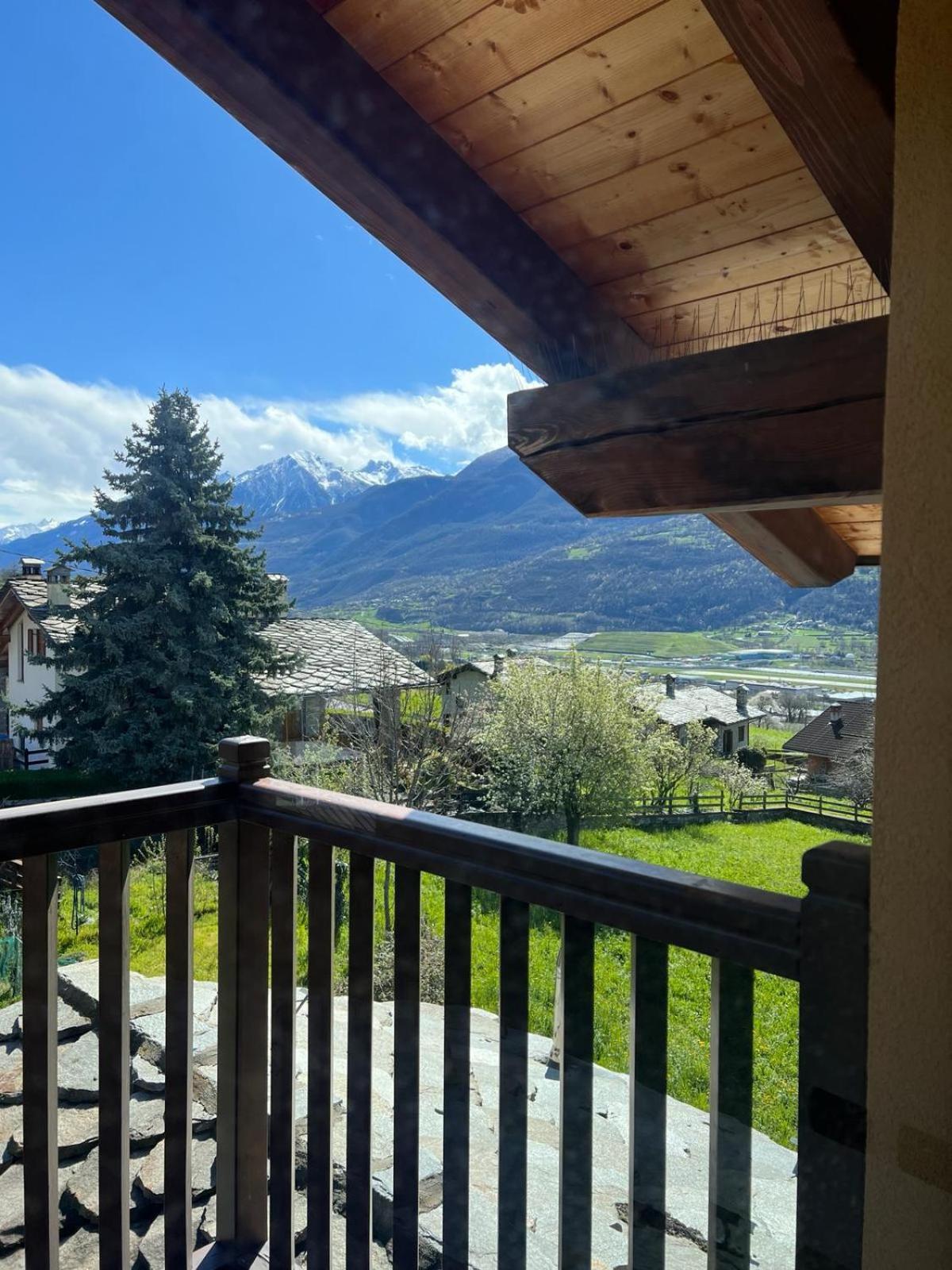 Grazioso Appartamento 1 Aosta Zewnętrze zdjęcie