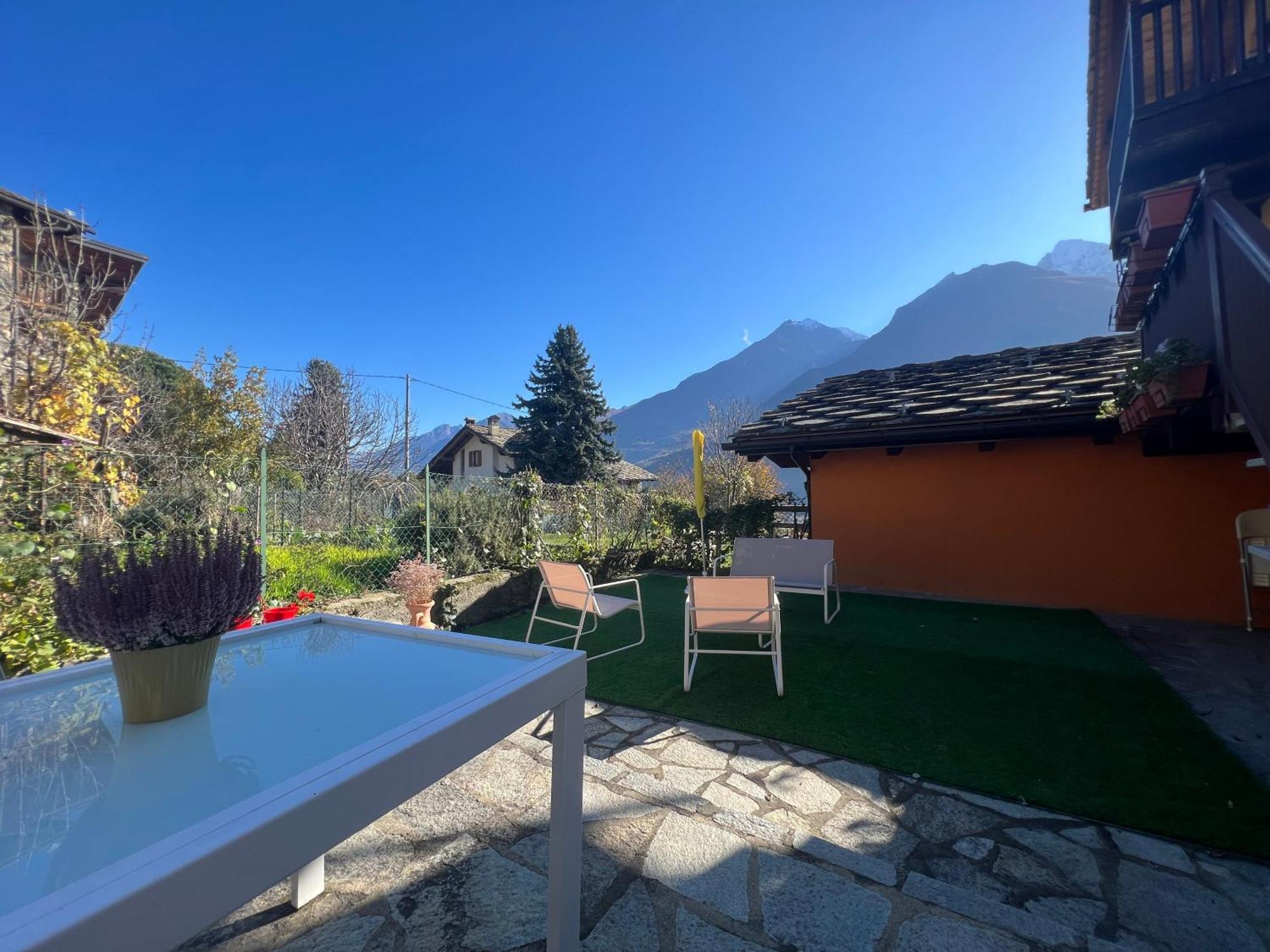Grazioso Appartamento 1 Aosta Zewnętrze zdjęcie
